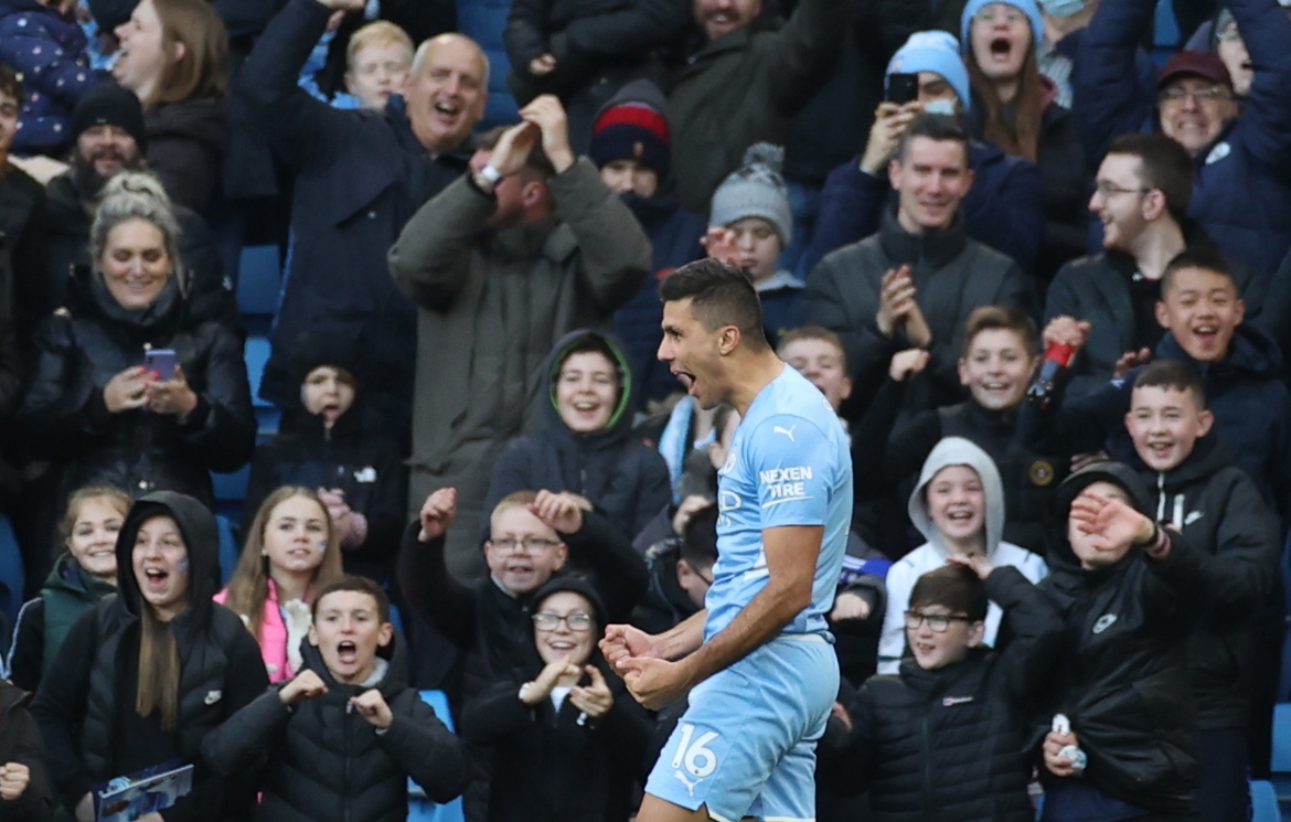 Tiền vệ: Rodri (Man City)