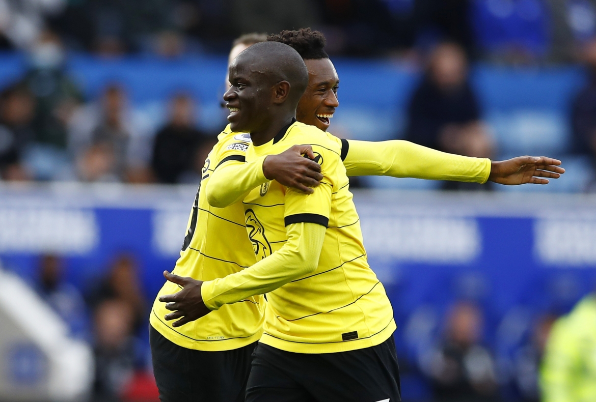 Tiền vệ: N'Golo Kante (Chelsea)