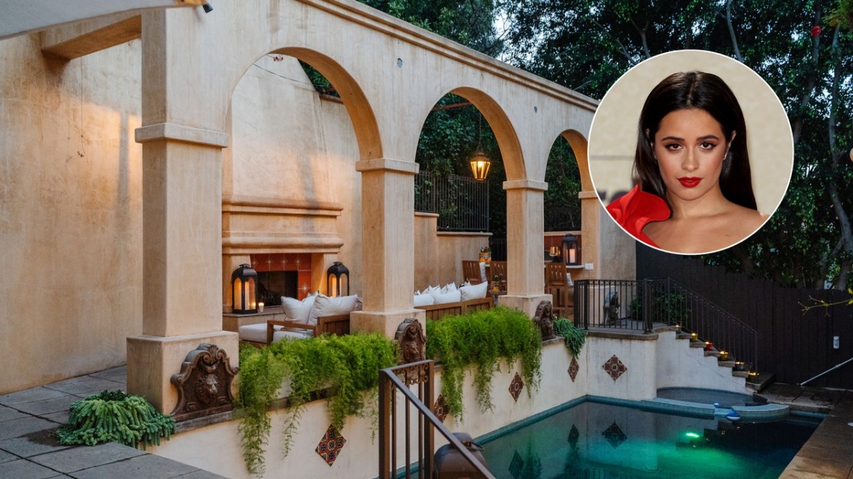 Nữ ca sĩ Camila Cabello mới đây đã rao bán căn biệt thự ở Los Angeles với giá 3,95 triệu USD.