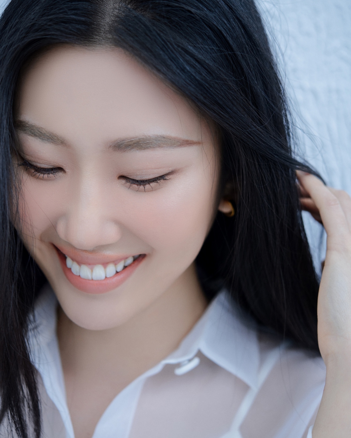 Với sự tinh tế, thông minh và lăn xả trong tất cả dự án khi nhận lời tham gia, Thuý Ngân ngày càng chứng minh tài năng, nhận được sự yêu thích rộng khắp của khán giả, trở thành gương mặt quảng cáo mới được các nhãn hàng lựa chọn.