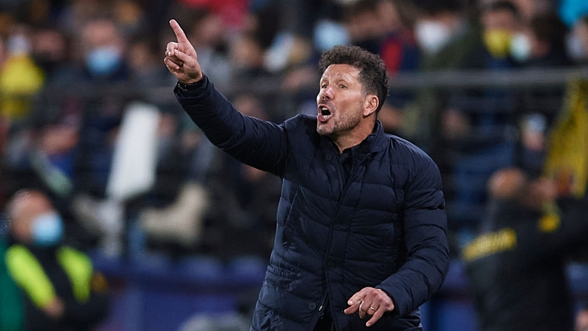 HLV Diego Simeone là mục tiêu theo đuổi của MU (Ảnh: Getty).