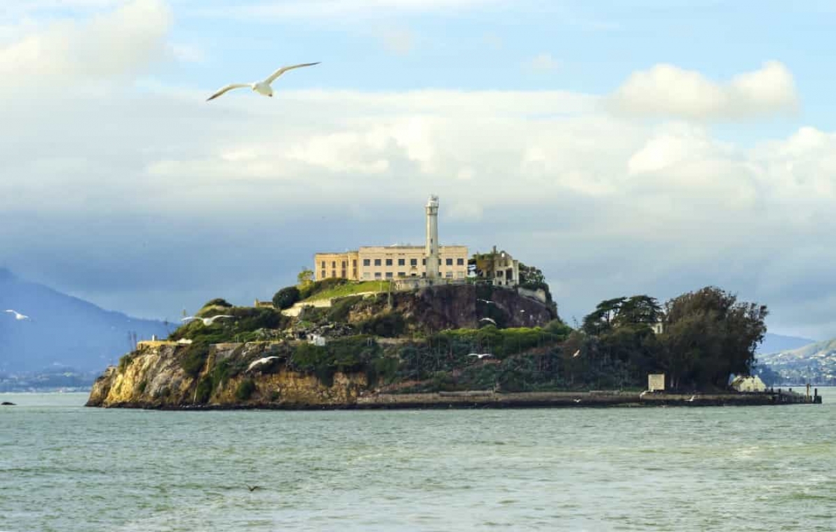 Đảo Alcatraz chính thức trở thành nhà tù liên bang ở Mỹ vào ngày 1/1/1934.