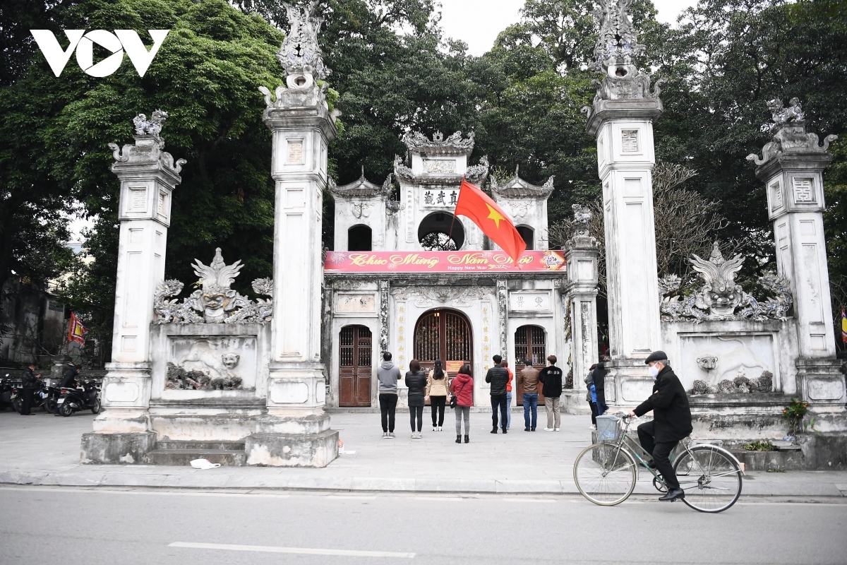 Many people visit local temples and shrines on the first day of the Lunar New Year in order to pray for peace and good health.