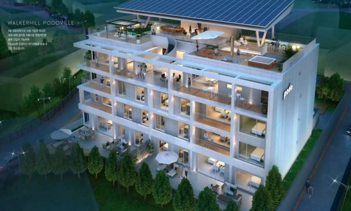 Căn hộ áp mái của Hyun Bin nằm trong khu nhà Walkerhill Podoville ở Achiul Village.