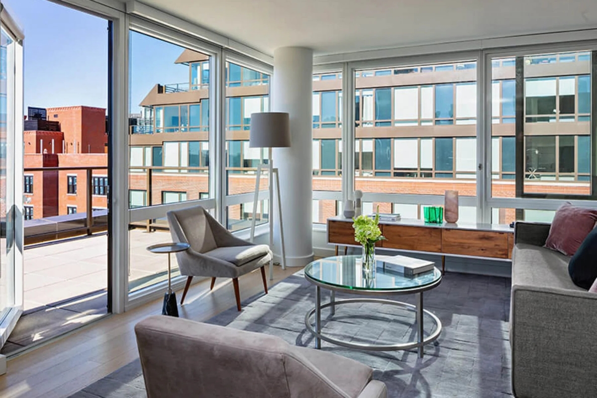 Tòa nhà mà cặp đôi đã chuyển đến được mô tả là “nơi sống sang trọng bậc nhất”.