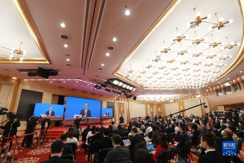 Ngoại trưởng Vương Nghị tại cuộc họp báo. Ảnh: Tân Hoa xã