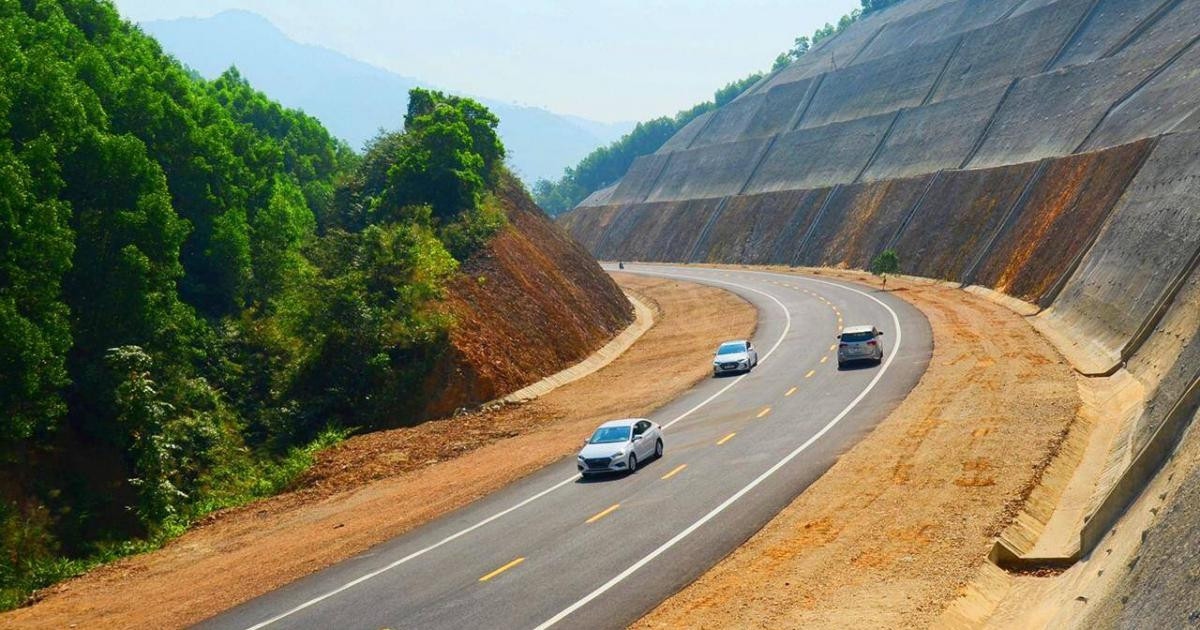 Phó Thủ tướng quyết định dừng thực hiện dự án xây dựng tuyến cao tốc Hòa Bình - Mộc Châu (tỉnh Sơn La) theo phương thức đối tác công tư (PPP). Ảnh minh họa
