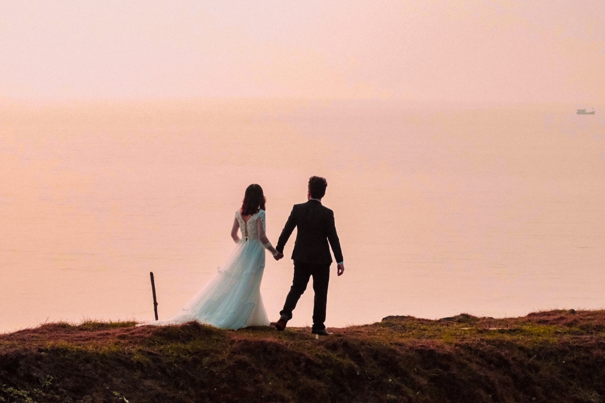 "Vì cuộc sống là của mình nên nếu thích thì mình nên làm. Trải qua những ngày tháng khó khăn cùng cực, 2 vợ chồng tự lực phấn đấu để vươn lên. Đến khi thành công muốn tự thực hiện cho mình những điều đã từng ấp ủ" – chị Đỗ Thị Liễu chia sẻ./.