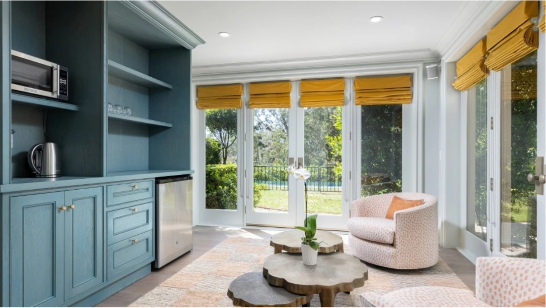 Không gian được thiết kế với các thiết bị tân tiến, hiện đại.