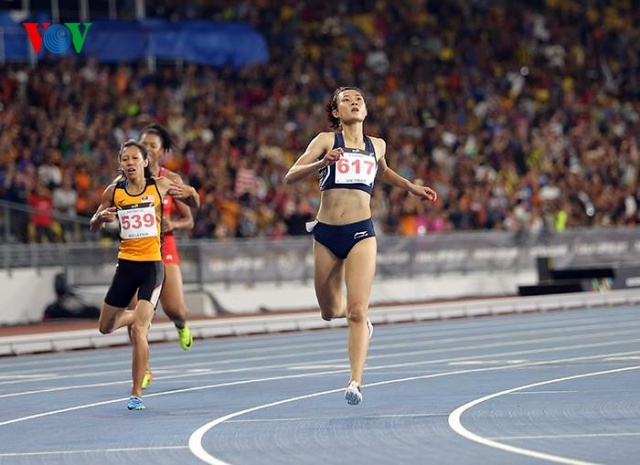 Hình ảnh Tú Chinh thi đấu ở SEA Games 29 năm 2017 tại Malaysia. 