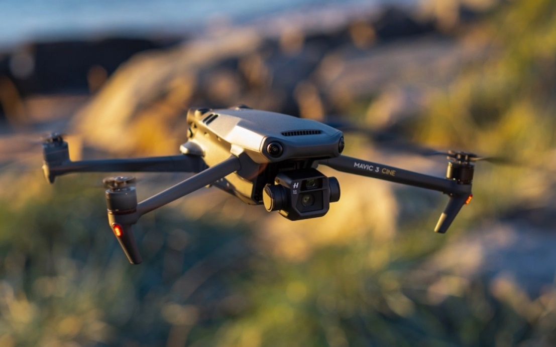 UAV Mavic 3 của hãng DJI (Trung Quốc). Ảnh: Facebook.