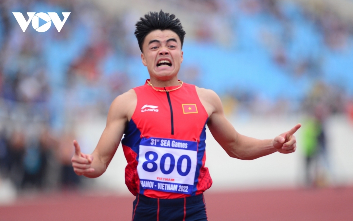 Ở nội dung chạy 200m nam, Ngần Ngọc Nghĩa dù thi đấu rất nỗ lực và 2 lần phá kỷ lục quốc gia (ở vòng loại và chung kết) nhưng vẫn chỉ có HCB trước sự xuất sắc của VĐV 16 tuổi Puripol Boonson người Thái Lan./. 