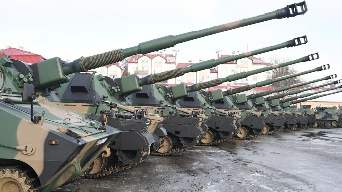 Pháo tự hành Krab. Ảnh: TVP