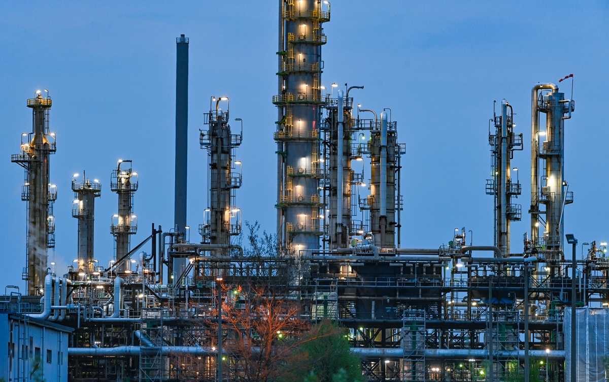 Thế giới đối mặt với nguy cơ khủng hoảng năng lượng tồi tệ nhất kể từ năm 1970. Ảnh: CNN