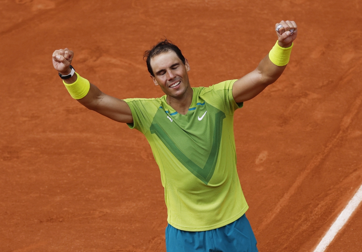 Tiếp đà hưng phấn, Nadal thắng dễ Casper Ruud 6-0 ở set thứ 3. 