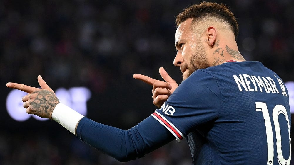 Neymar chưa thể giúp PSG vô địch Champions League (Ảnh: Getty).
