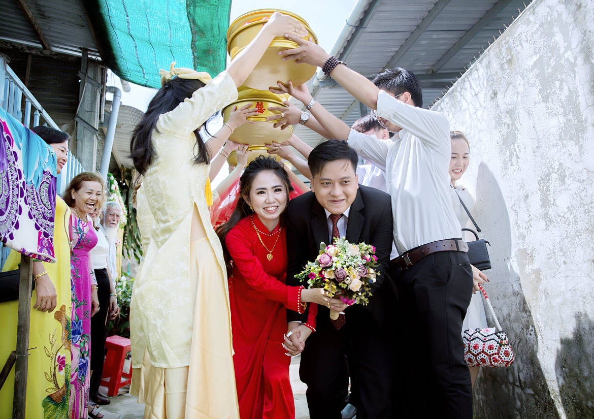 Lễ hỏi của cặp đôi Mai Hương và Minh Sang đã được diễn ra vào ngày 17/06/2022.