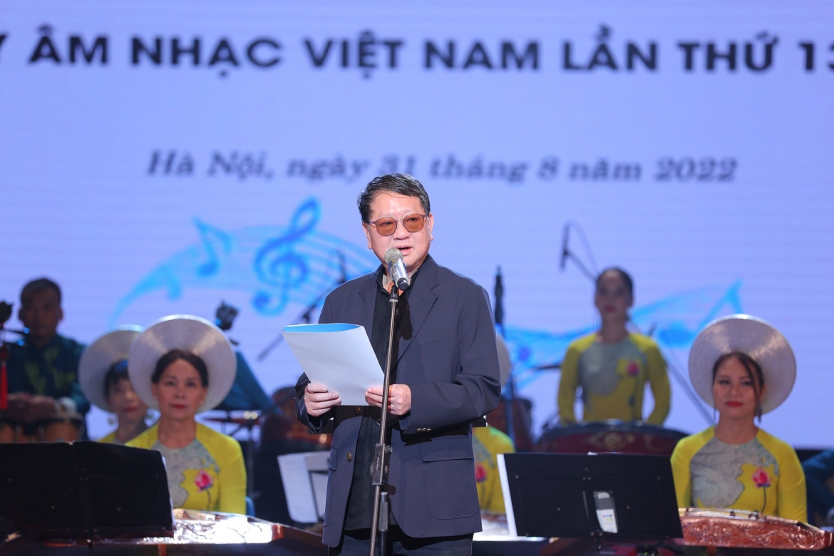 Nhạc sĩ Đức Trịnh - Chủ tịch Hội Nhạc sĩ Việt Nam