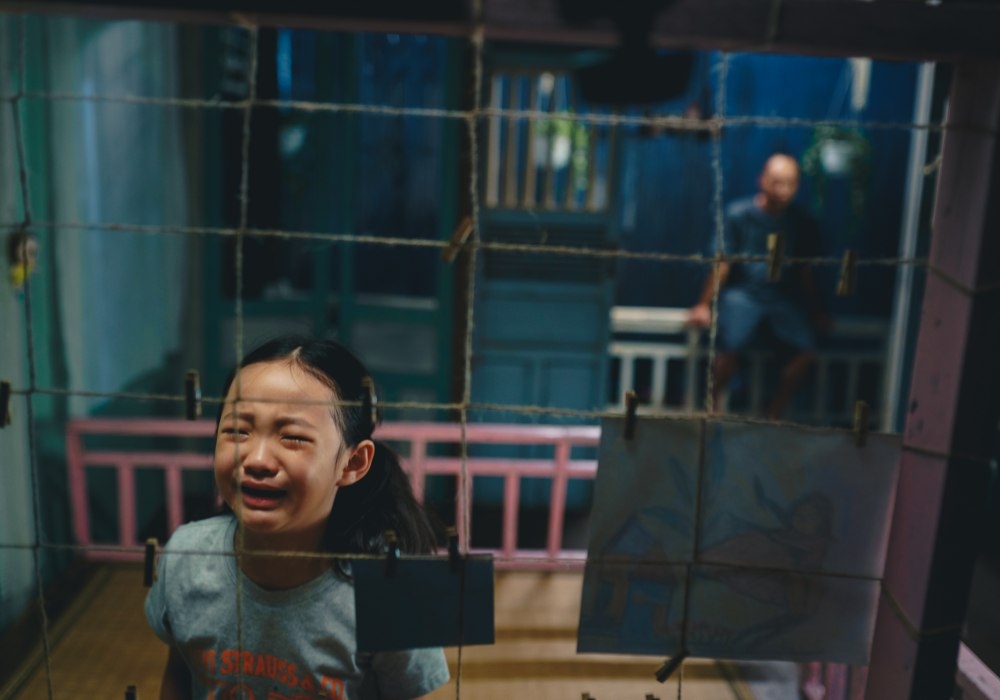 Diễn tay đôi cùng Tiến Luật, Bảo Thi chứng tỏ không hề lép vế.