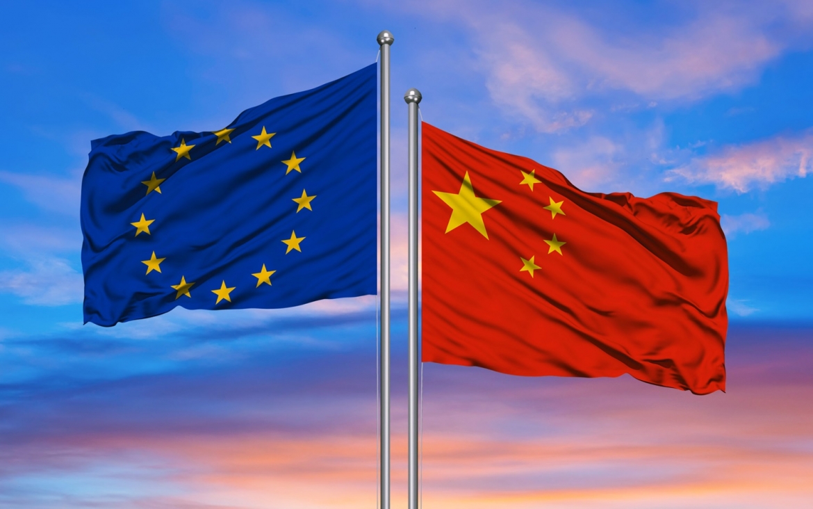 Cờ EU và Trung Quốc. Đồ họa: EIU.