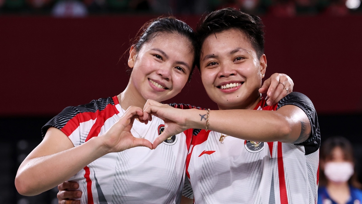 Greysia Polii/ Apriyani Rahayu giành HCV đôi nữ cầu lông Olympic Tokyo ngày này 1 năm trước.
(Ảnh: Olympics). 