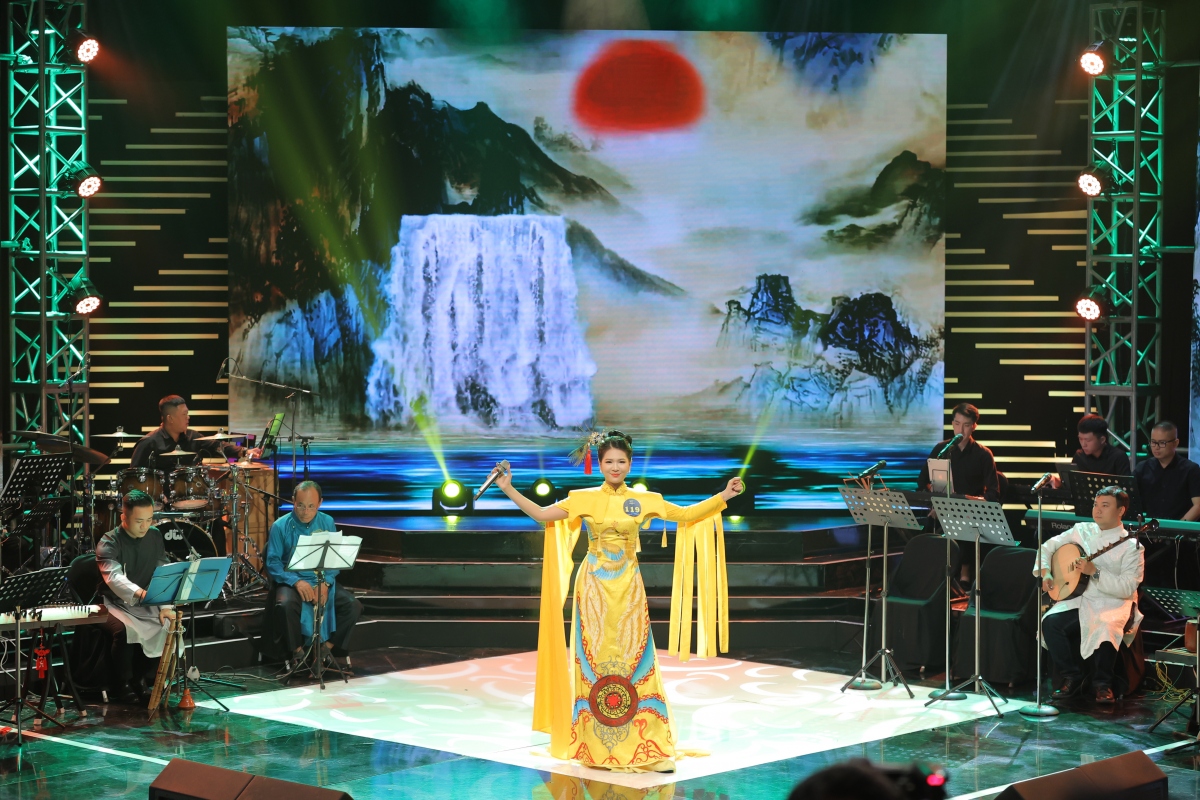 Thí sinh Nguyễn Thị Thu An là người chiến thắng của phong cách Dân gian tại Khu vực miền Bắc.