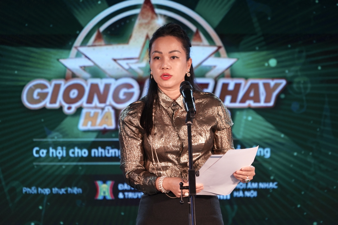 Bà Phạm Thị Mỹ Hoa, Phó Giám đốc Sở Văn hóa và Thể thao Hà Nội phát biểu tại buổi họp báo giới thiệu cuộc thi.