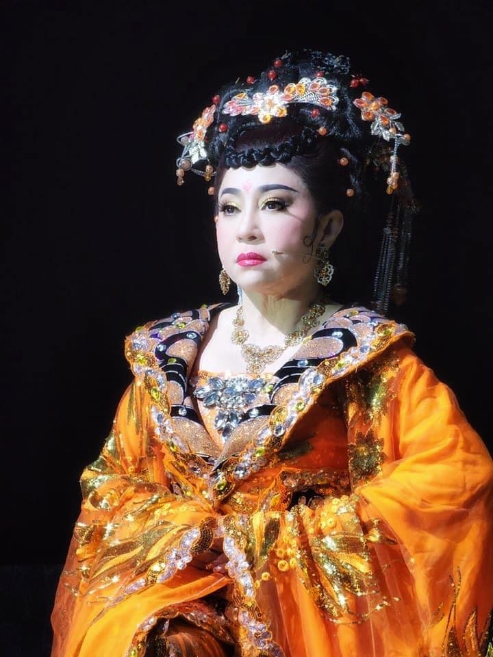 NSƯT Thoại Mỹ.