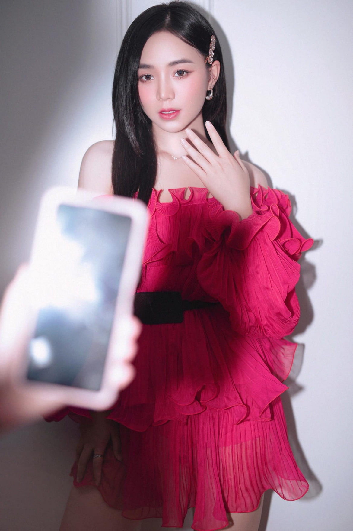 Ở thời điểm hiện tại, Quỳnh Kool là một trong những diễn viên ấn tượng của VFC và phim truyền hình Việt phía Bắc.