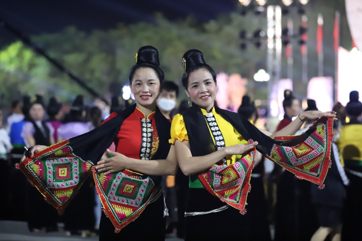 Đồng bào Thái rất đỗi tự hào khi Xòe được UNESCO ghi danh là di sản văn hóa phi vật thể đại diện của nhân loại.