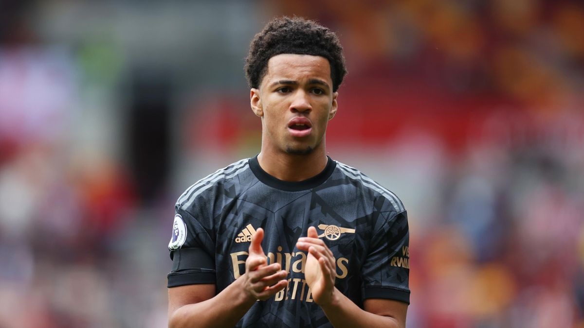 Ethan Nwaneri đi vào lịch sử Ngoại hạng Anh với ít phút xuất hiện trong trận Arsenal thắng Brentford 3-0. (Ảnh: Getty)