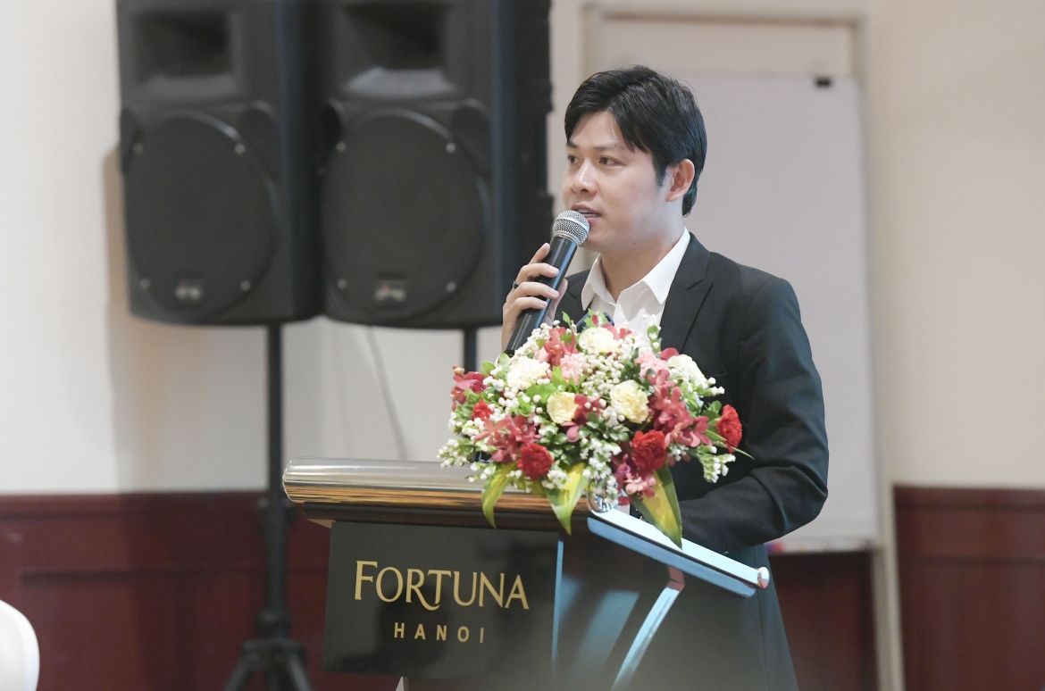 Nguyễn Văn Chung là một trong những nhạc sĩ có số tiền bản quyền cao trong những năm gần đây.