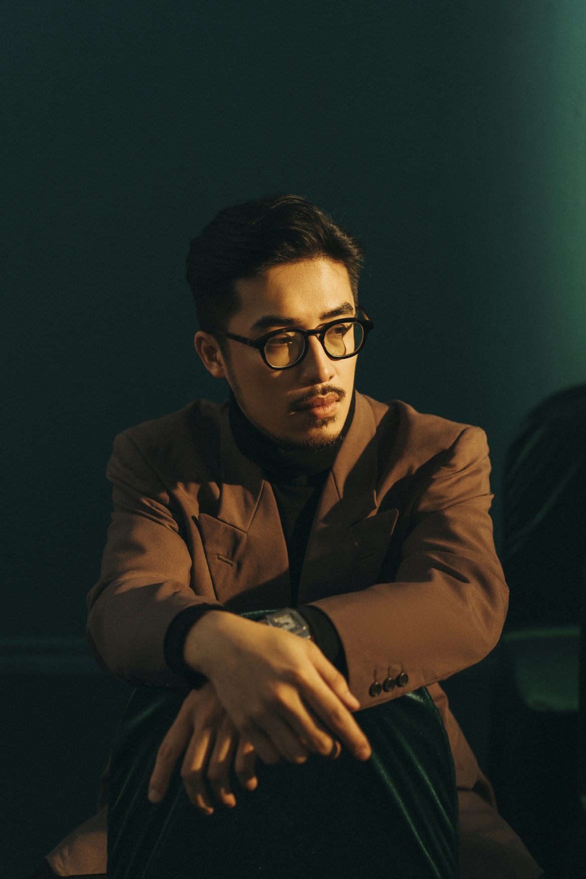 "Hoàng tử Indie" Vũ trải lòng về album anh gửi gắm nhiều nuối tiếc của thời thanh xuân.