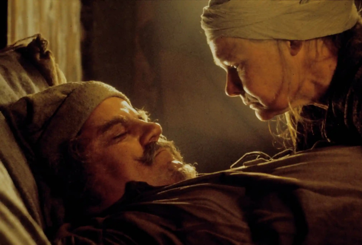 Cảnh trong phim "Henry V" (1989), Robbie Coltrane và nữ diễn viên Judi Dench. Nguồn: Moviestore/REX/Shutterstock