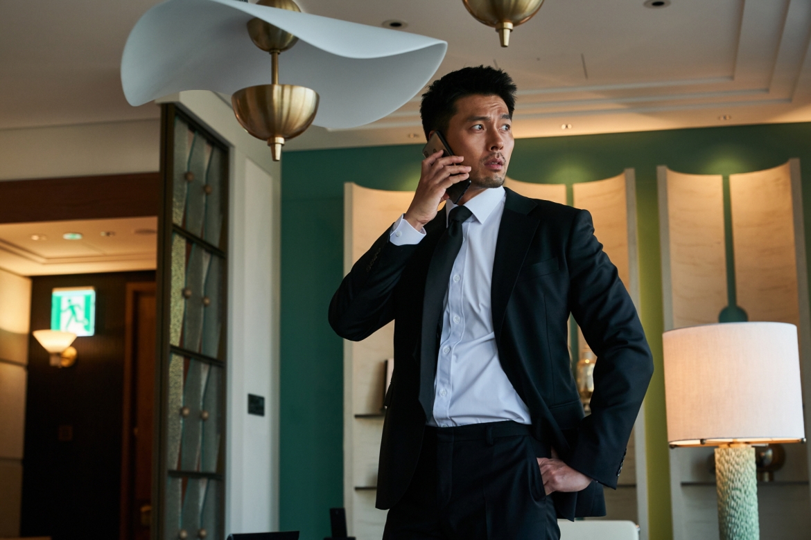 Hyun Bin xả thân đánh đấm, tự mình thực hiện nhiều pha hành động nguy hiểm trong phim