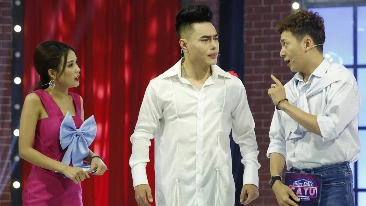 Lê Dương Bảo Lâm từng nhiều lần hát bài nhạc chế trên sóng truyền hình.