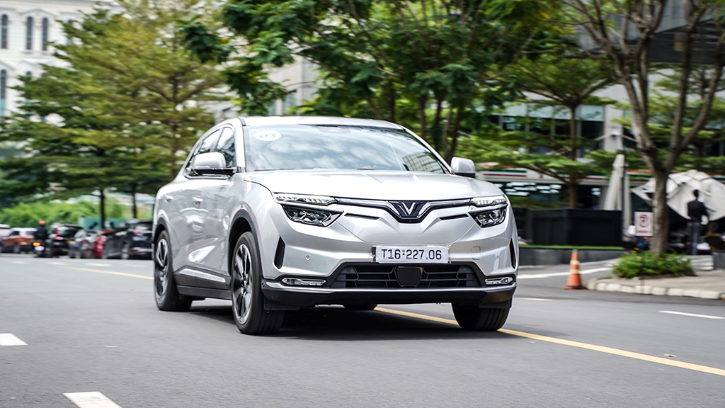 Từ tháng 3/2025, ô tô điện không còn được miễn phí trước bạ hoàn toàn như trước đây