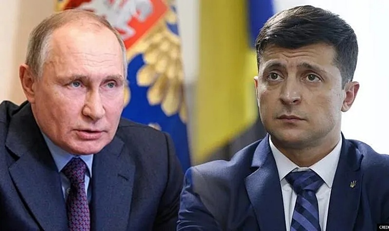 Tổng thống Nga Putin (trái) và Tổng thống Ukraine Zelensky. Ảnh: AP.