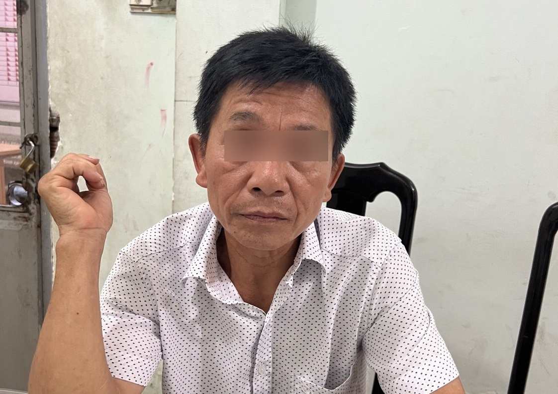Đối tượng Nguyễn Văn Hùng tại cơ quan Công an.