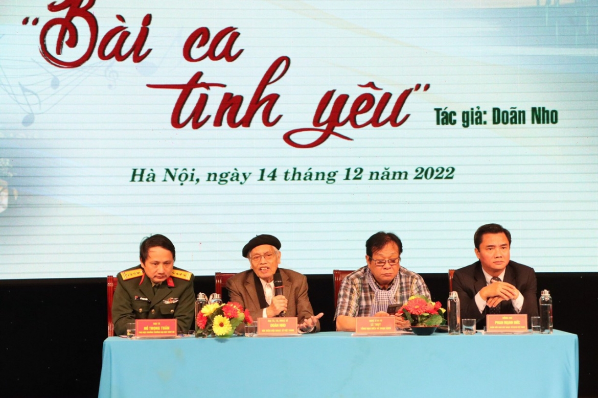 Họp báo giới thiệu vở nhạc kịch “Bài ca tình yêu” của Nhạc sĩ Doãn Nho.