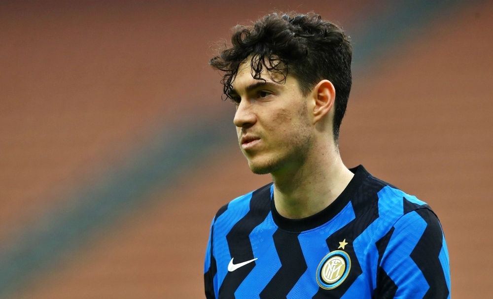 Trung vệ Alessandro Bastoni (Inter Milan): Giá trị chuyển nhượng của trung vệ cao 1m90 là 55 triệu Euro.