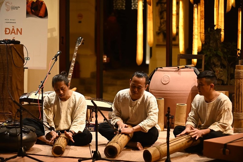Biểu diễn nghệ thuật truyền thống tại Trung tâm văn hoá nghệ thuật 22 Hàng Buồm.