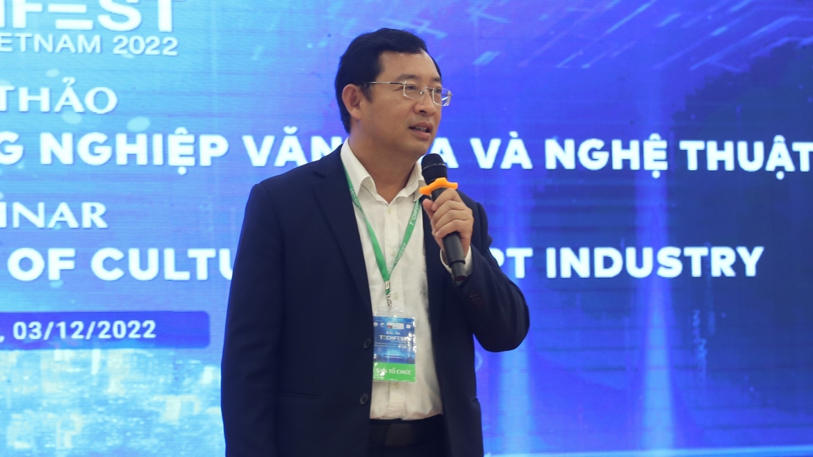 Ông Phạm Hồng Quất, Cục trưởng Cục Phát triển Thị trường và Doanh nghiệp Khoa học Công nghệ chia sẻ tại sự kiện.