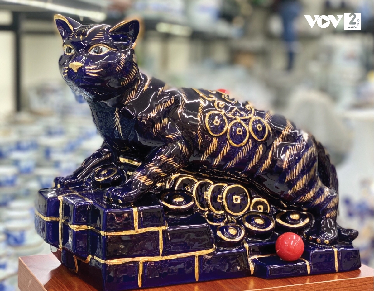 Cat-shaped products are believed to bring luck, happiness, and prosperity for people in the New Year.