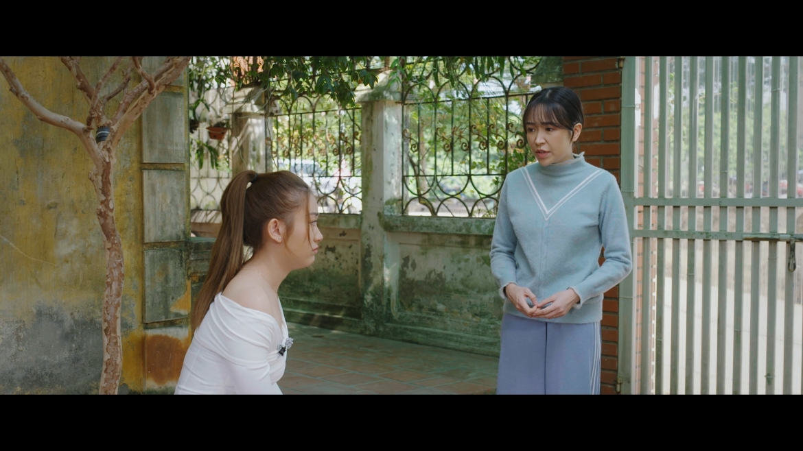 Kim Oanh có thêm một vai "khổ" trên truyền hình.