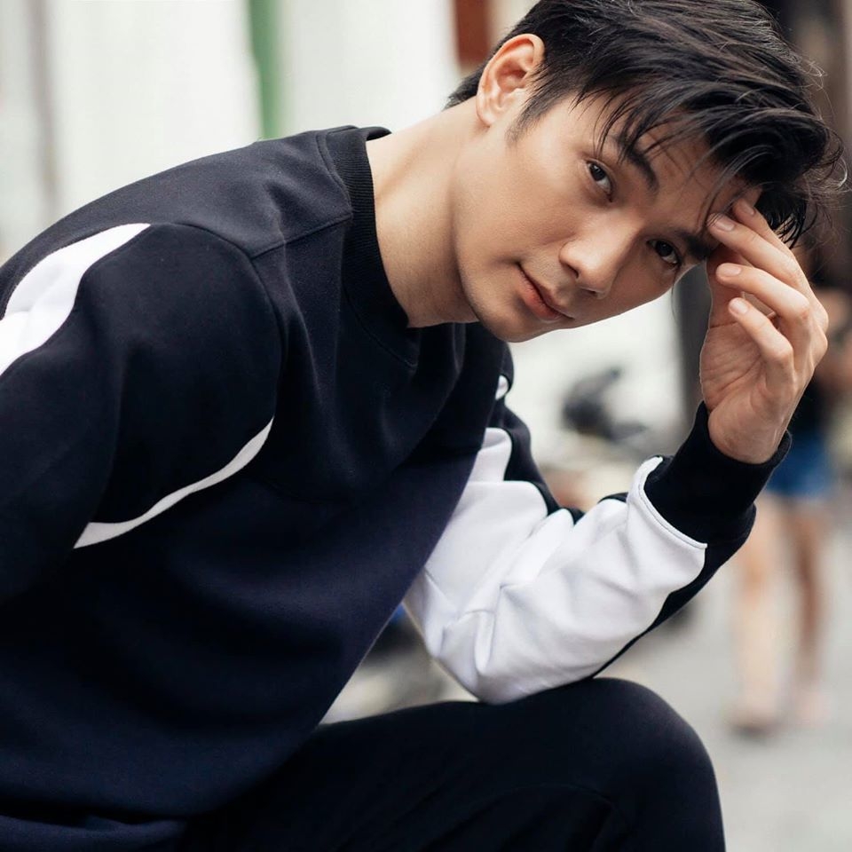 Nhan Phúc Vinh.