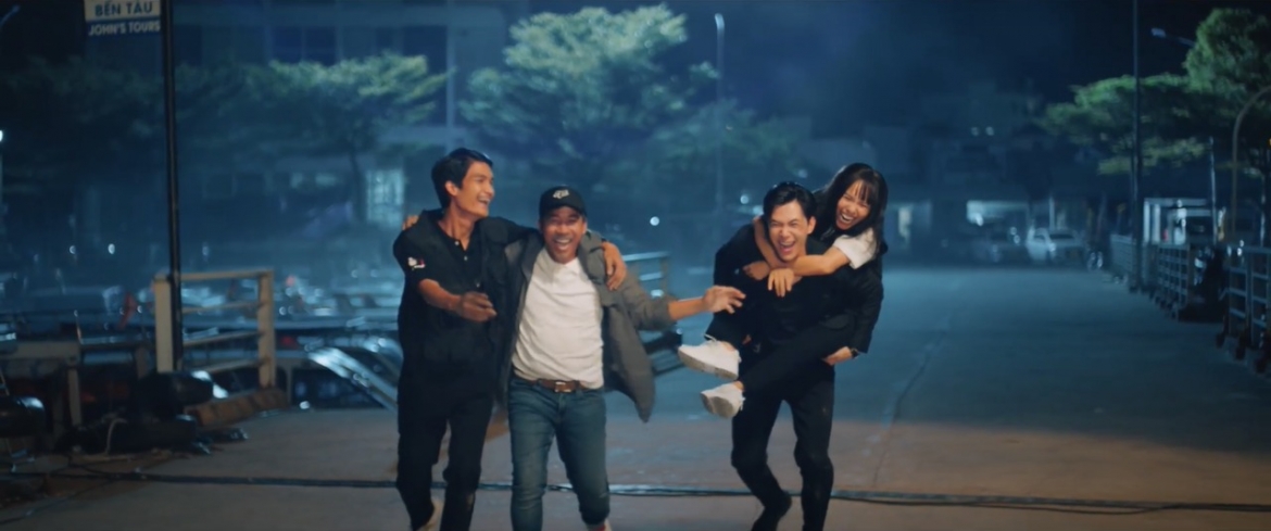 Bộ tứ lừa đảo.