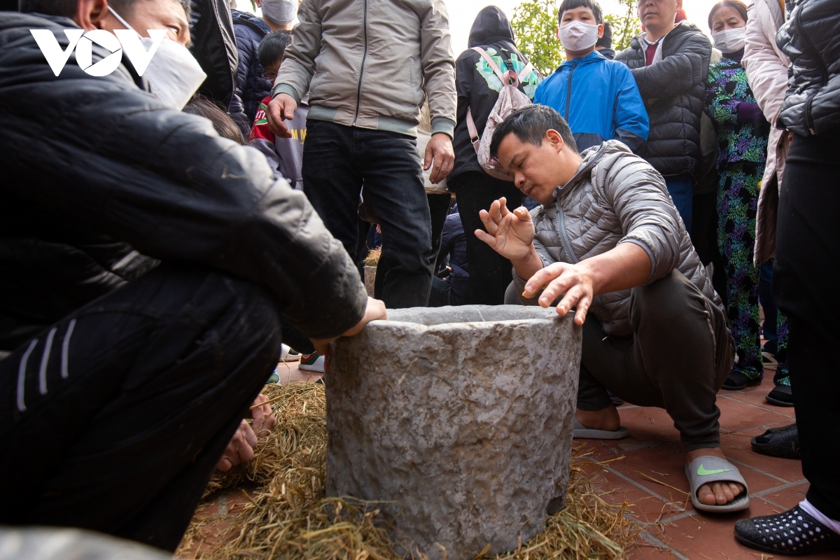 Thi Cam villagers organise the rice cooking contest each year to express their gratitude to the general.