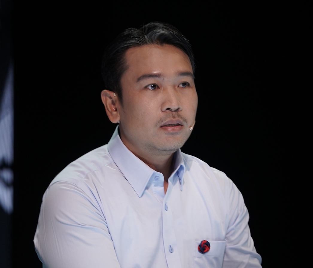 Đạo diễn Lý Minh Thắng.