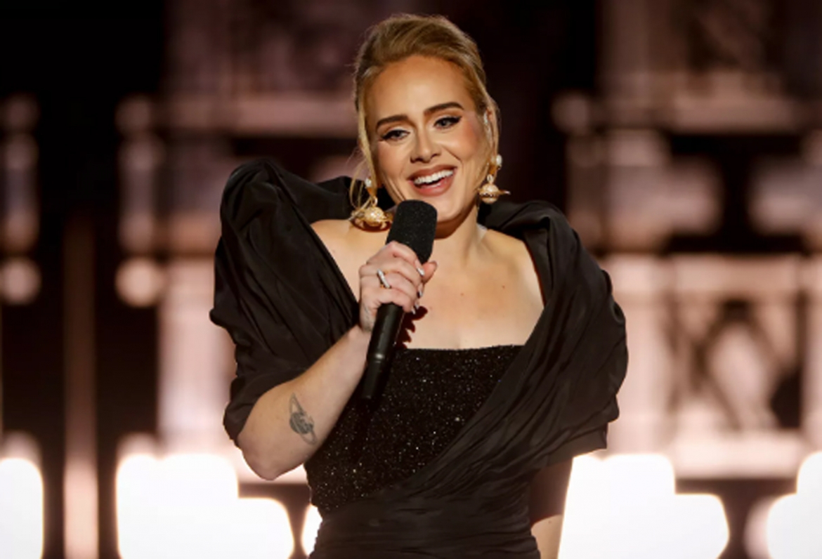 Adele một lần nữa chạm trán Beyoncé tại Grammy.